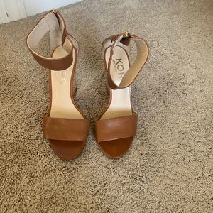 KORS Michael KORS luggage collar wedges